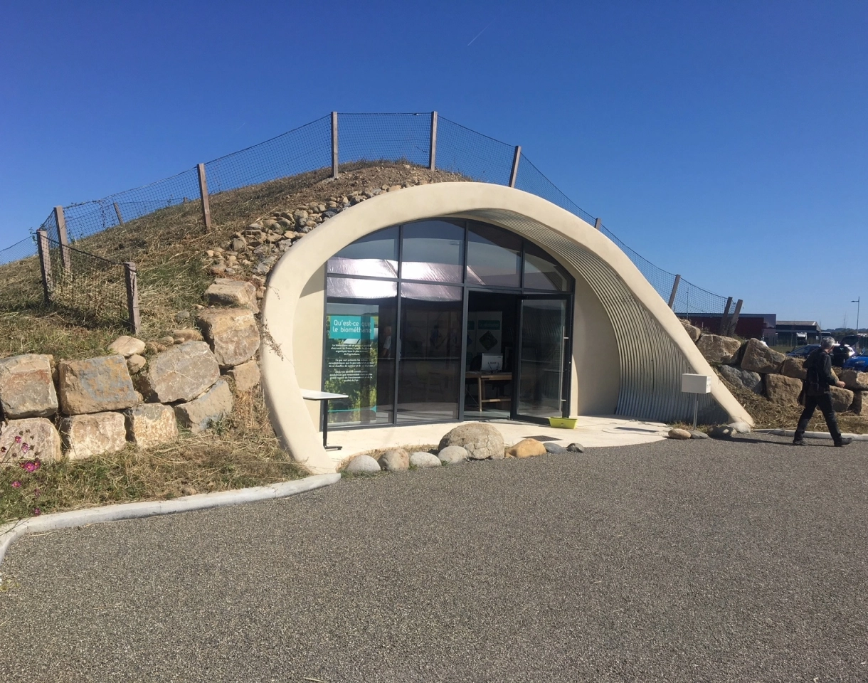 Bâtiment public (type ERP), touristique ou professionnel 