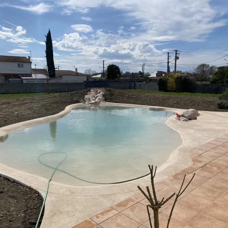 Nos équipes réalisent des bassins en cinq jours