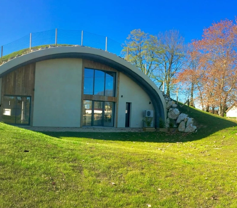 🏡💡 Voici l'évolution spectaculaire de NATURADOME IX, de 2019 à 2024! 🌱📈