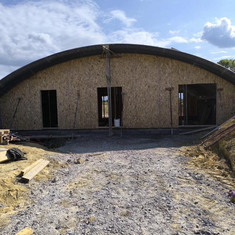 voici un nouveau chantier NATURADOME, la sculpture habitable du futur !